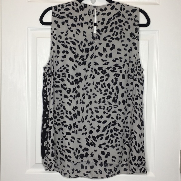 Vince Camuto - Cheetah Print Sleeveless Top - L - Picture 4 of 9